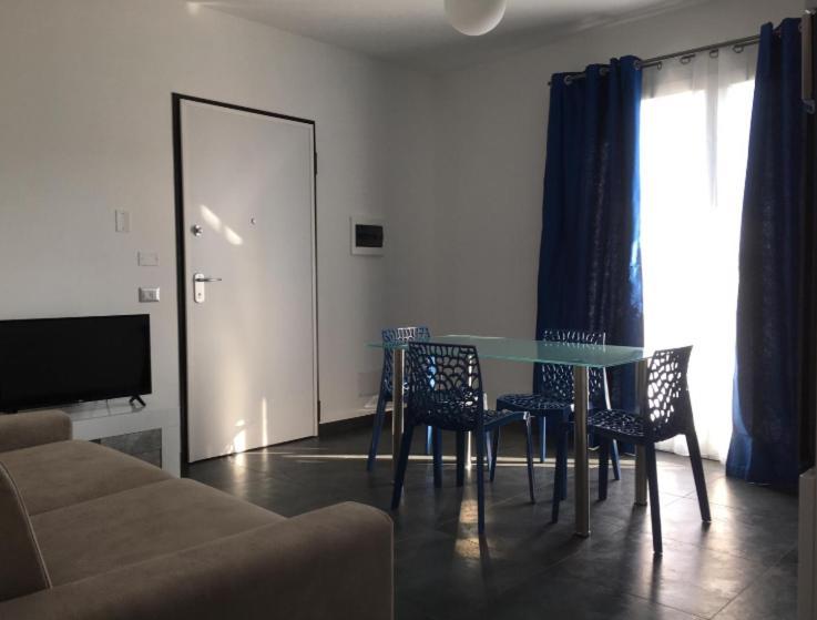 Casa Vacanza Colors Porto Torres Dış mekan fotoğraf
