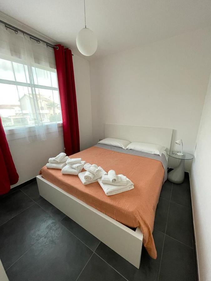 Casa Vacanza Colors Porto Torres Dış mekan fotoğraf