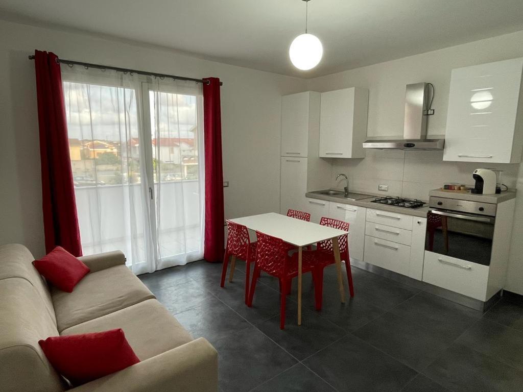 Casa Vacanza Colors Porto Torres Dış mekan fotoğraf